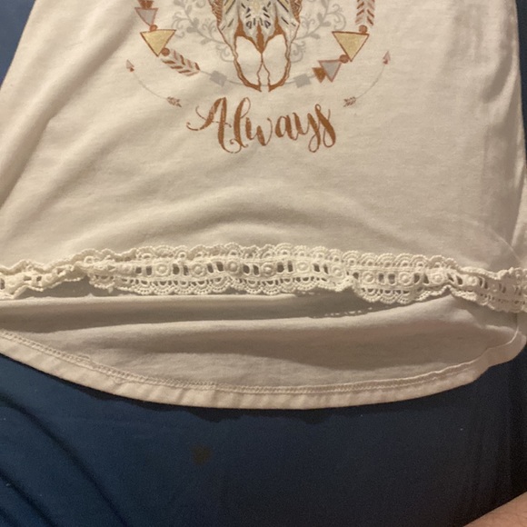 Wrangler, small, lacy, soft, short sleeve T-shirt - Picture 4 of 4